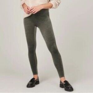 SPANX Velvet Leggings Green Power Waistband Center Seam-Free Mid-Rise S